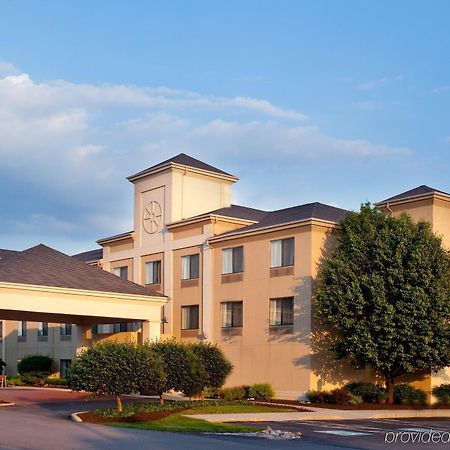 Baymont By Wyndham Merrillville Εξωτερικό φωτογραφία