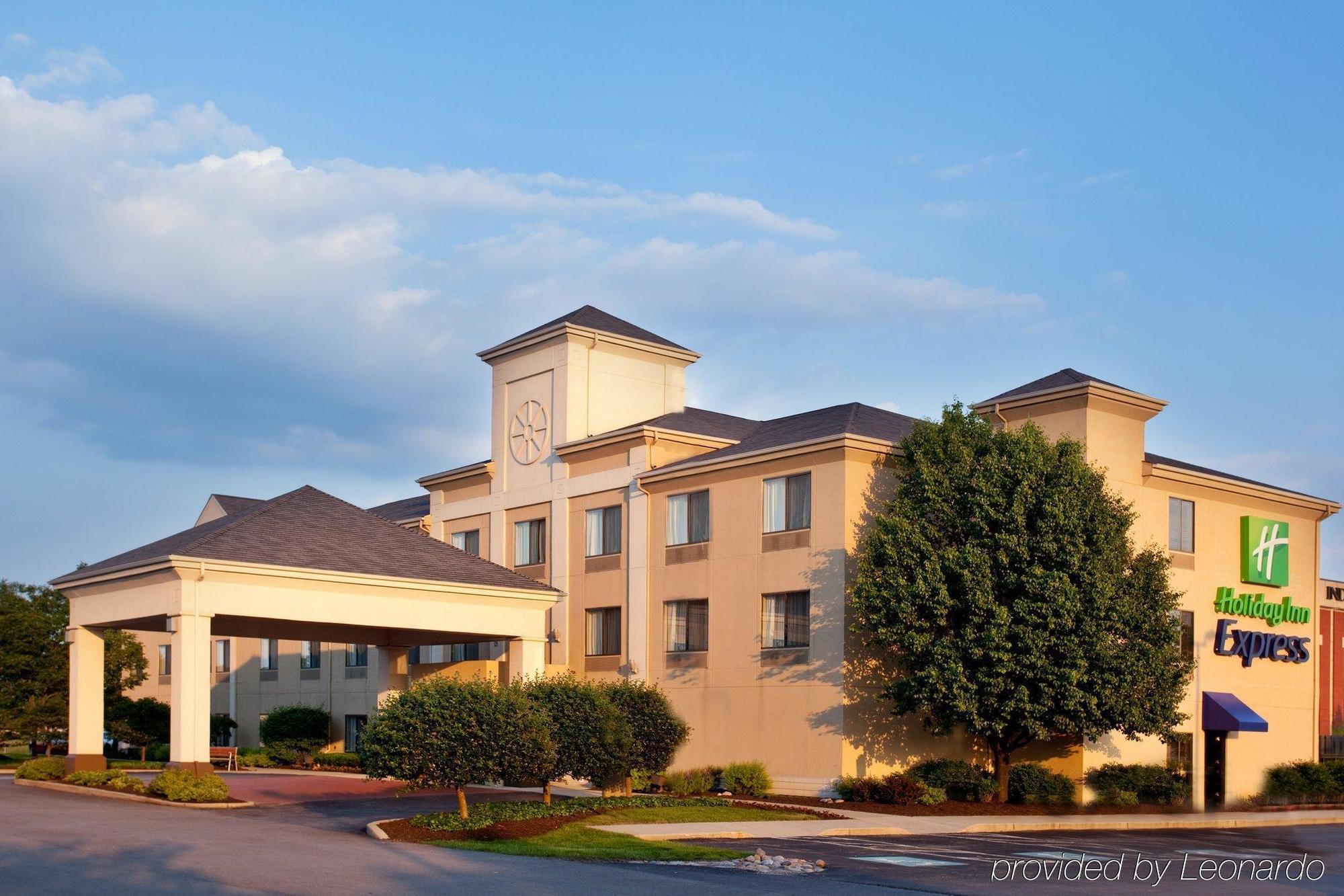 Baymont By Wyndham Merrillville Εξωτερικό φωτογραφία