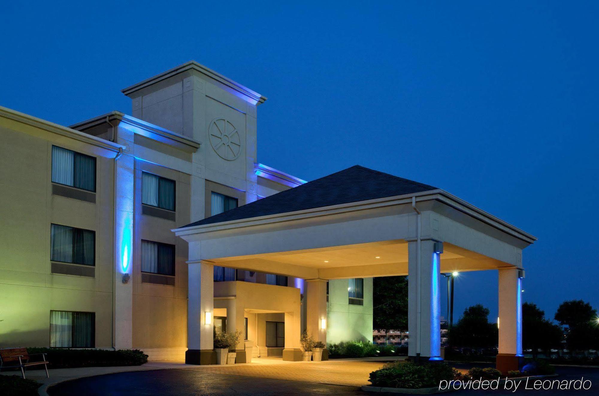 Baymont By Wyndham Merrillville Εξωτερικό φωτογραφία